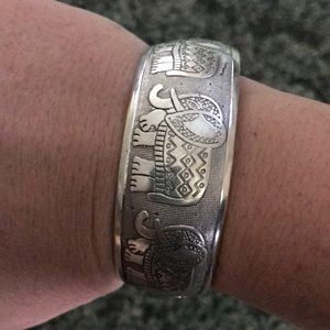 Elephant bracelet